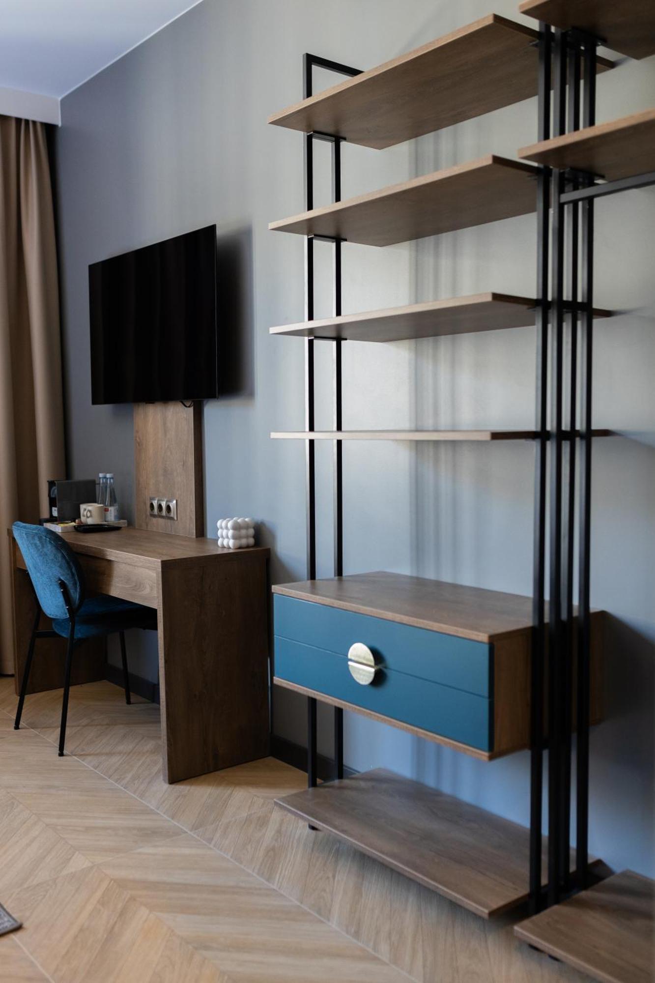 Four Sisters Luxury Rooms In Siauliai Εξωτερικό φωτογραφία