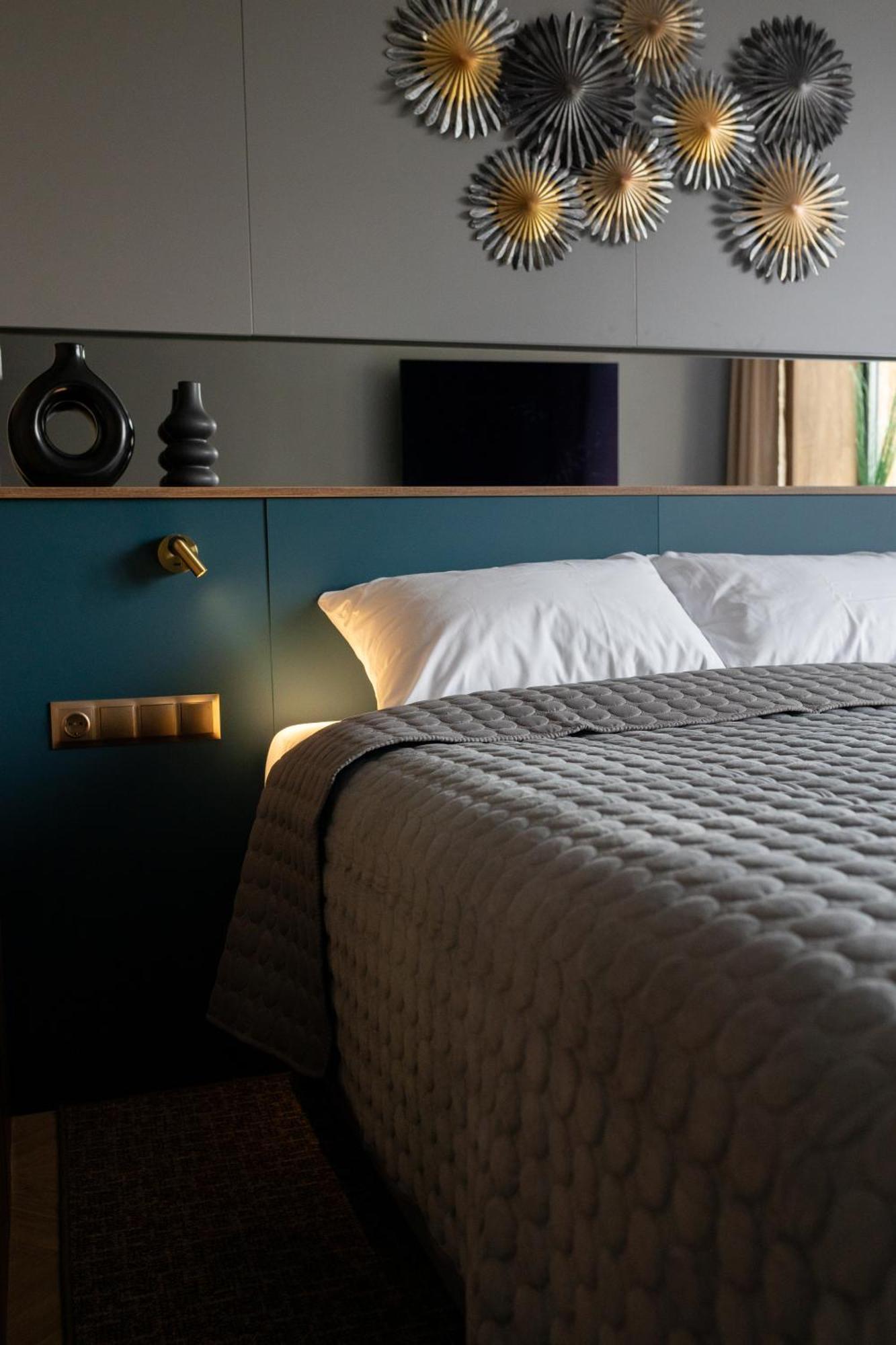 Four Sisters Luxury Rooms In Siauliai Εξωτερικό φωτογραφία
